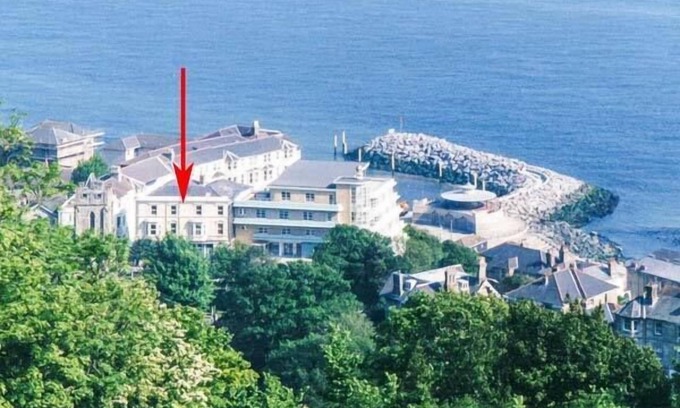 Ventnor Cottage | The Studio