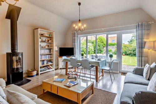Reydon House | The Summer House
