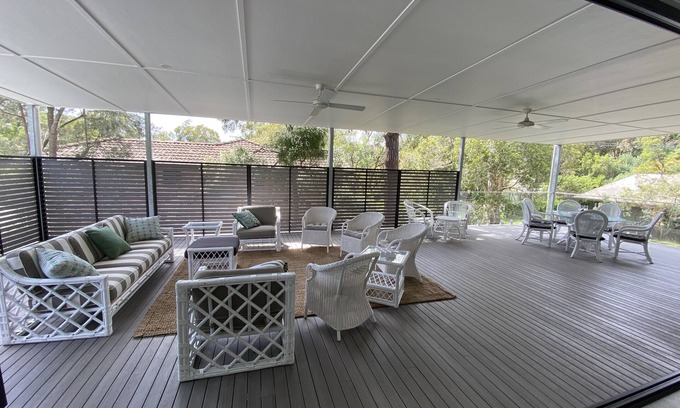 Pearl Beach House | The Summerhouse - Stylish Beachhouse designed for relaxing