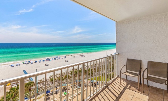 Panama City Beach Condo | The Summit 816