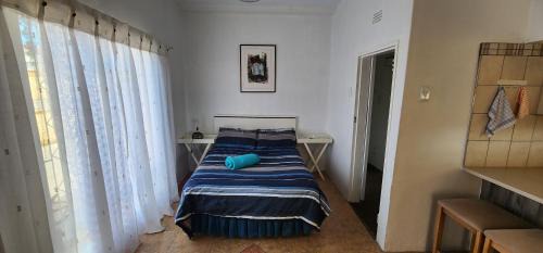 Greater Johannesburg Metropolitan Area Apartment | The Sunflower Albertskroon