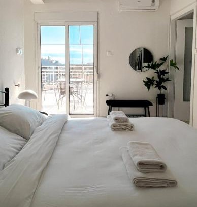 Komotini Apartment | The Sunny Roof