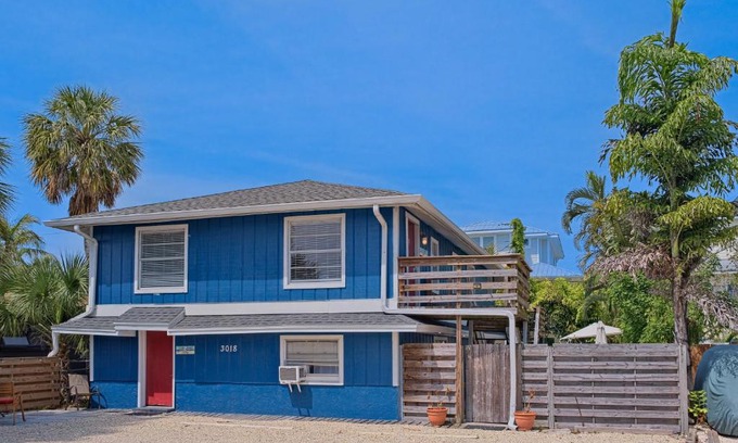 Ilexhurst Villa | The Surf Shack