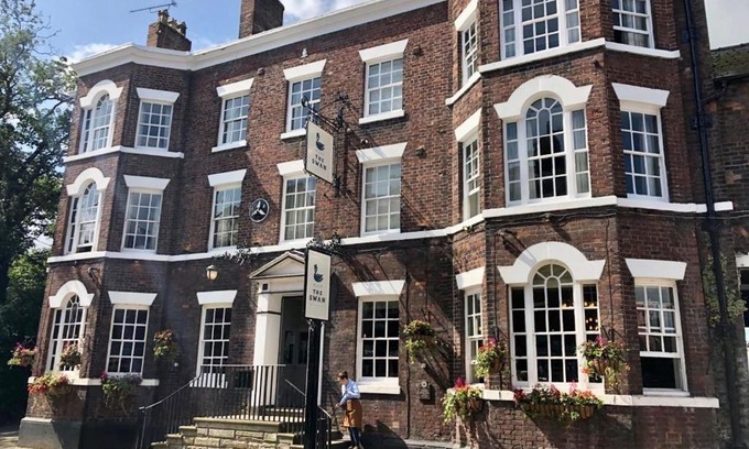 Tarporley House | The Swan at Tarporley
