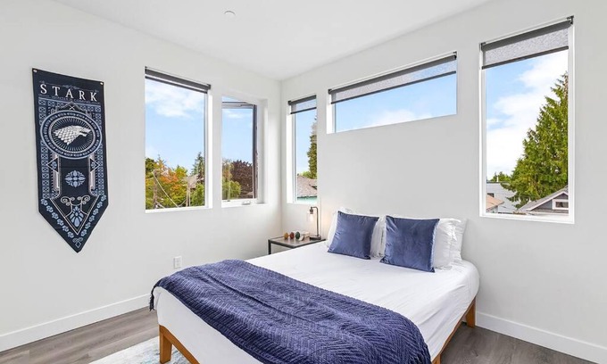 Capitol Hill Apartment | The Sweet Suite in the North