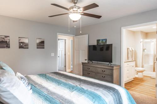 Southern Pines House | The Sycamore at Ducks Landing