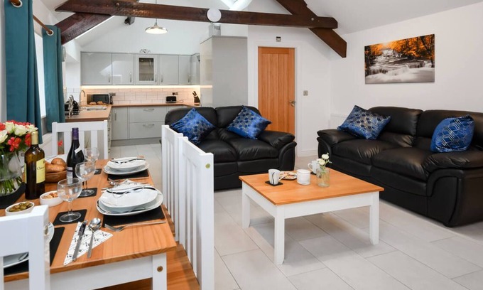 Bwlchtocyn House | The Tack Room in Bwlchtocyn