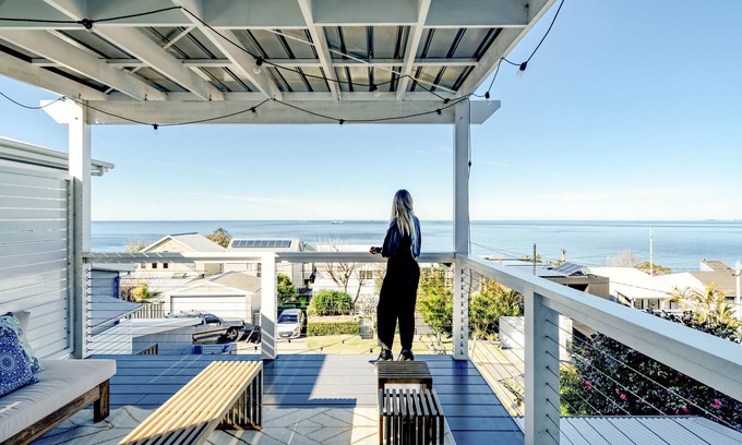 Scarborough House | The Terrace