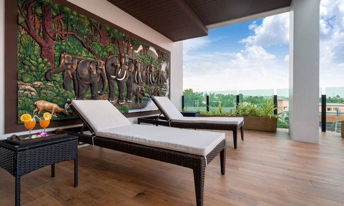 Chalong Hotel | The Thames Pool Access Resort SHA+