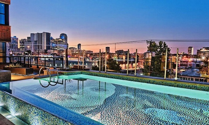 Deep Ellum Apartment | The Theatre on Rodeo