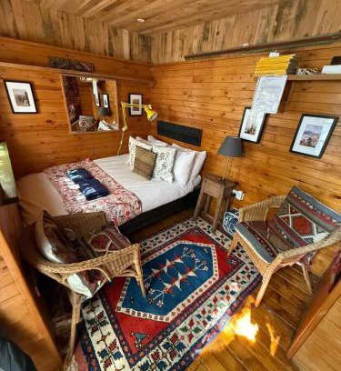 Radstock Apartment | The Tiny Ottoman Farmhouse in Rural Somerset