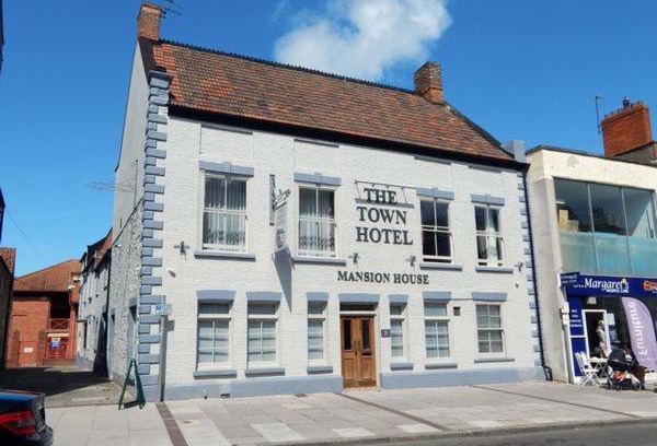 Bridgwater Bed & Breakfast | The Town Hotel