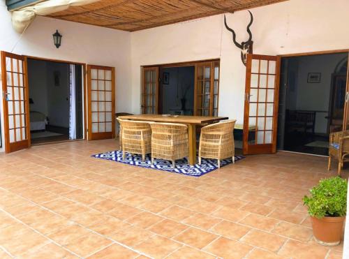 Graaff-Reinet House | The Townhouse