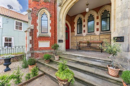 Fakenham House | The Tracery - Norfolk Cottage Agency