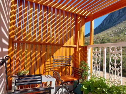 Betty's Bay House | The Trailhouse