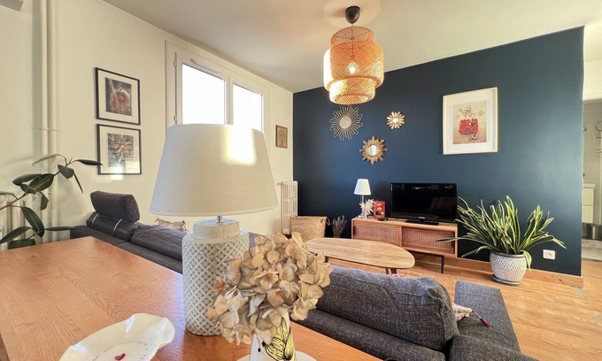 Toulouse Left Bank Apartment | The Traveler