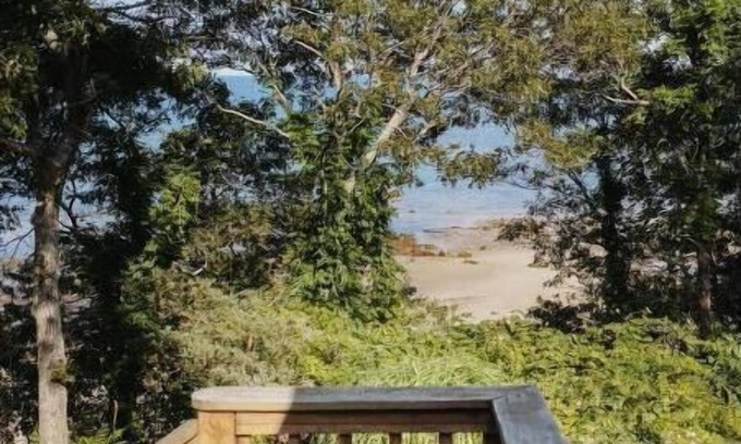 Plymouth House | The Treehouse - Private Beach on Cape Cod Bay
