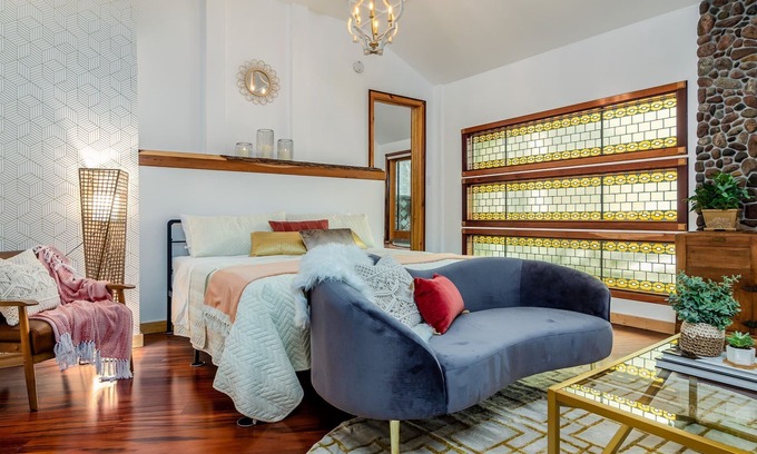 Ithaca Cottage | The Triple Suite: Park 119, Parlour, and Balloon Suites - sleeps up to 10 people