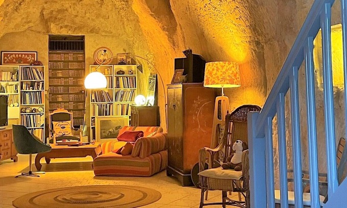 Vernou-sur-Brenne House | The troglo bello
