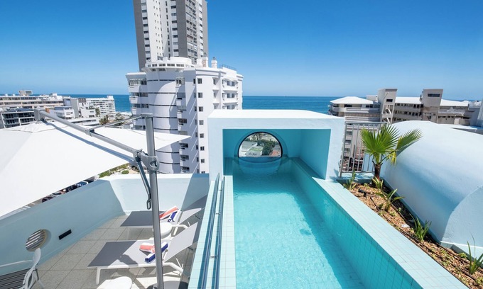 Sea Point Hotel | The Tropicana Hotel