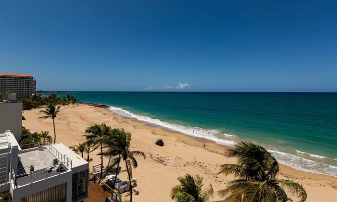 Condado Hotel | The Tryst Beachfront Hotel