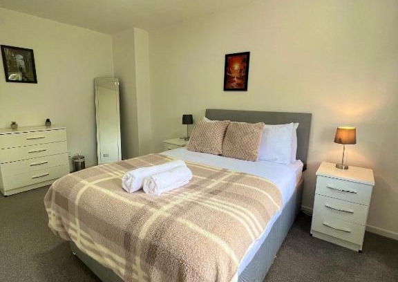Rednal House | The Ultimate Home Away from Home