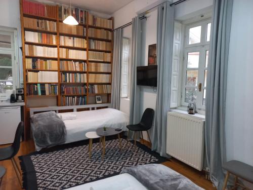 Leonidio Apartment | The Valkyries 2
