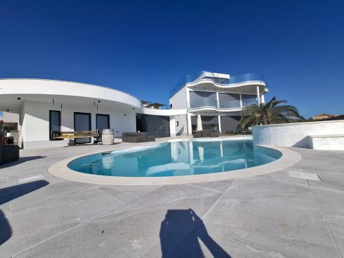Privlaka Villa | The ViewBay