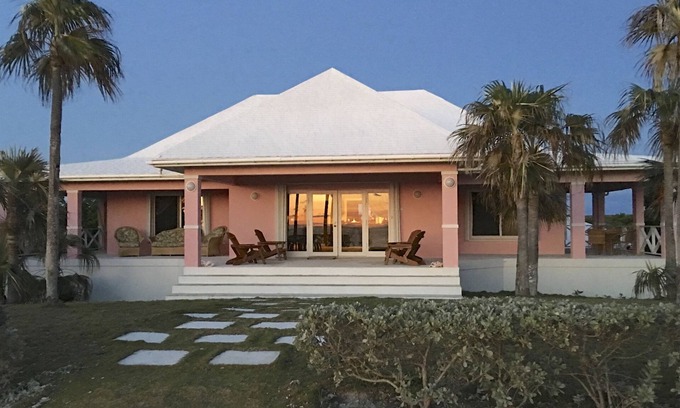 North Palmetto Point Villa | The Villa at Island Breeze