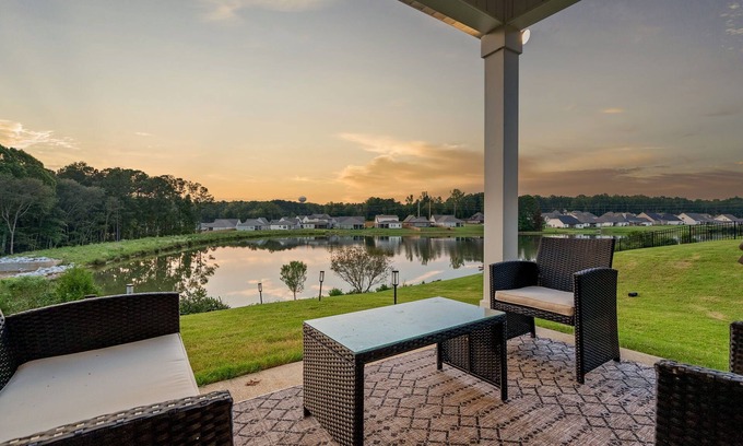 Auburn - Opelika House | The Villa at Farmville Lakes