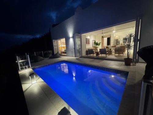 Trafalgar Villa | The Villa At Nakai