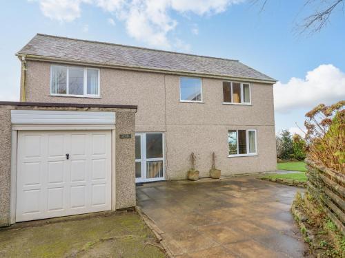 Harlech House | The Villa