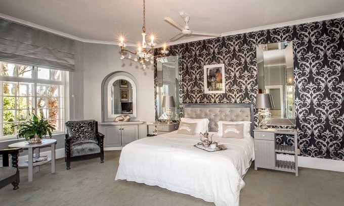 Sea Point Bed & Breakfast | The Villa Rosa Guest House & Self-catering Apartments