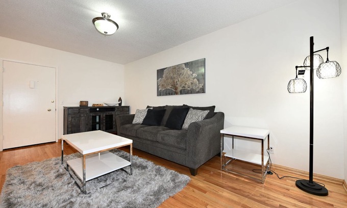 Palms Apartment | The Vinton #9