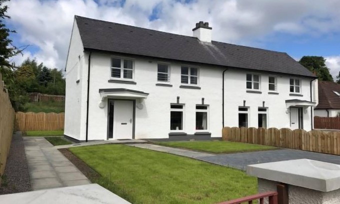 Inverness House | The Waverley Inn Holiday Homes