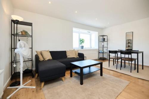 West Hampstead Apartment | The West Hampstead Base - Central 2BDR Apartment