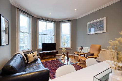 Camden Apartment | The West Hampstead Place - Inviting 2BDR Apartment
