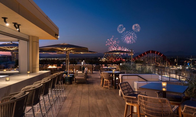 Anaheim Resort Hotel | The Westin Anaheim Resort