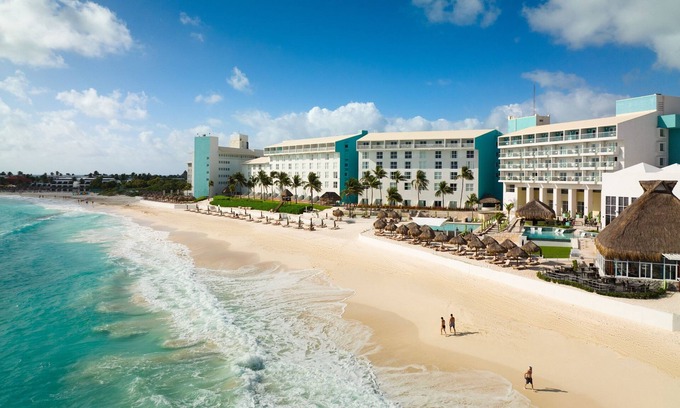 Downtown Cancun Hotel | The Westin Resort & Spa, Cancun