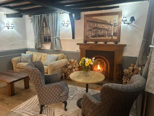 Bramley Hotel | The wheatsheaf Bramley surrey