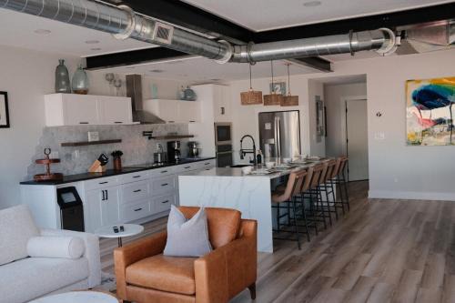 Jacksonville Beach Apartment | The Wheelhouse Unit at Seahorse Rentals