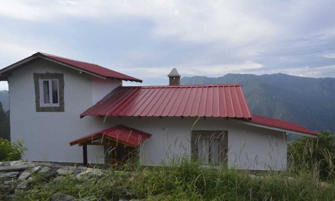 Gagar House | The Whisteling Cottage