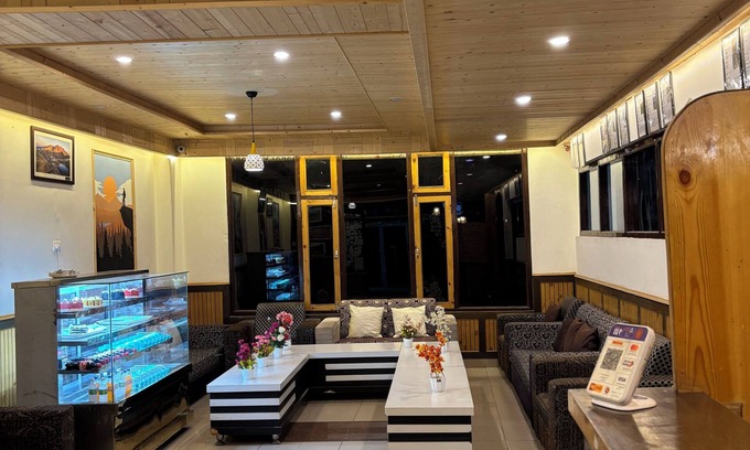 Kalpa Hotel | The White Castle