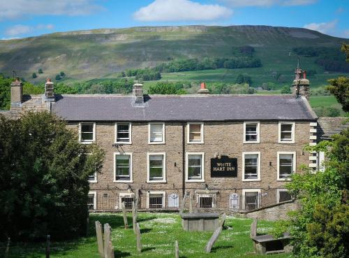 Hawes Hotel | The White Hart Inn, Hawes