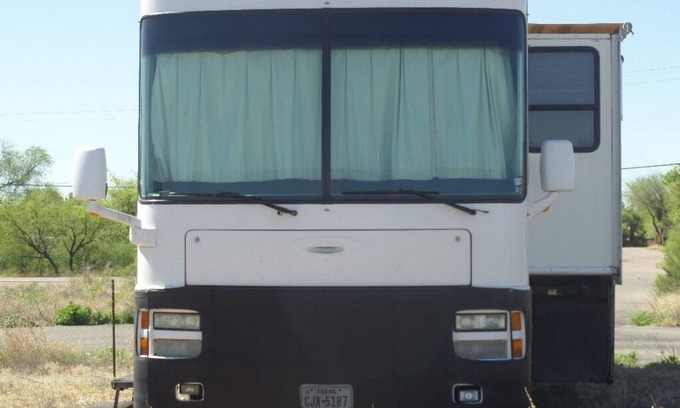 Tubac House | The White House RV in Tubac Village, AZ