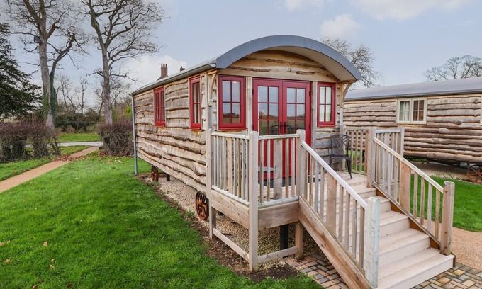 Ryther Cottage | THE WHITE PRINCESS, romantic, character holiday cottage in Tadcaster