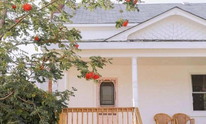 Prince Edward House | The Wild Rose - Cozy PEC Rental in Picton