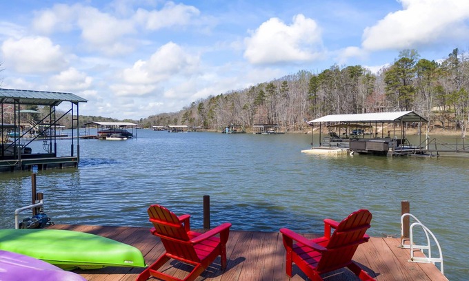 Lavonia House | The Willow Lake House