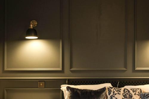 Bradley Stoke Apartment | The Willow - Studio 24