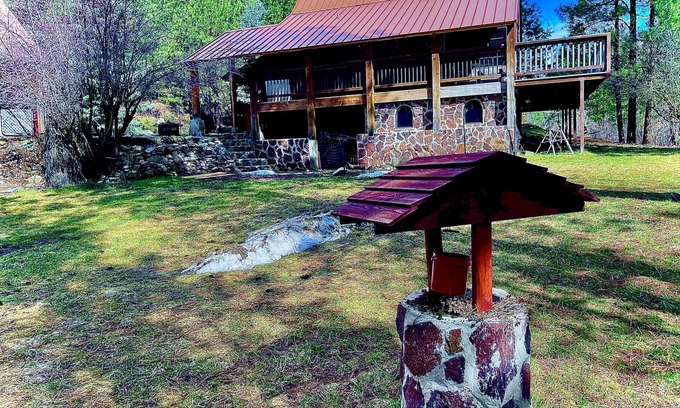 Boise Cabin | The Wishing Well on Mores Creek - Serenity Now!